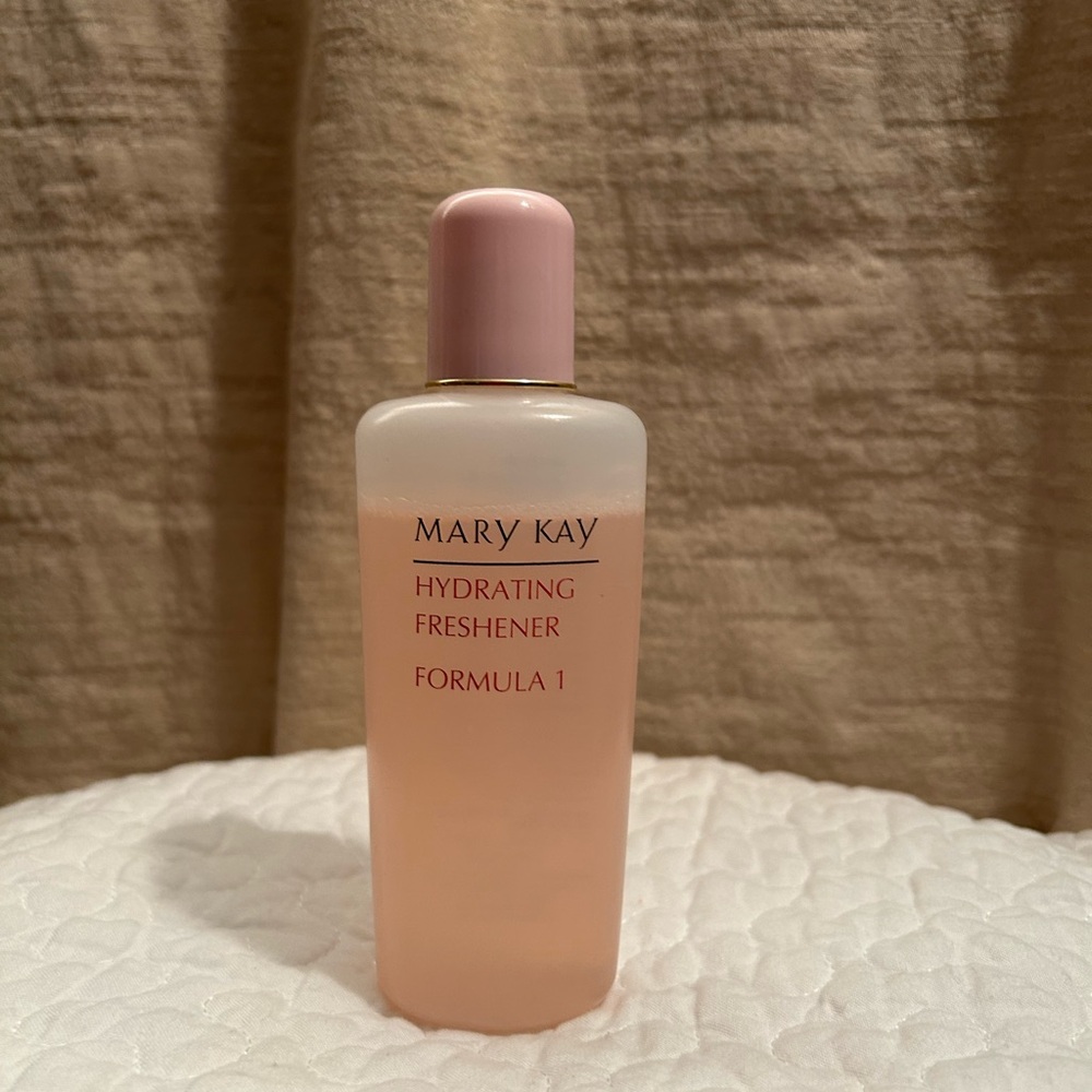 Mary Kay hydrating freshener Formula 1